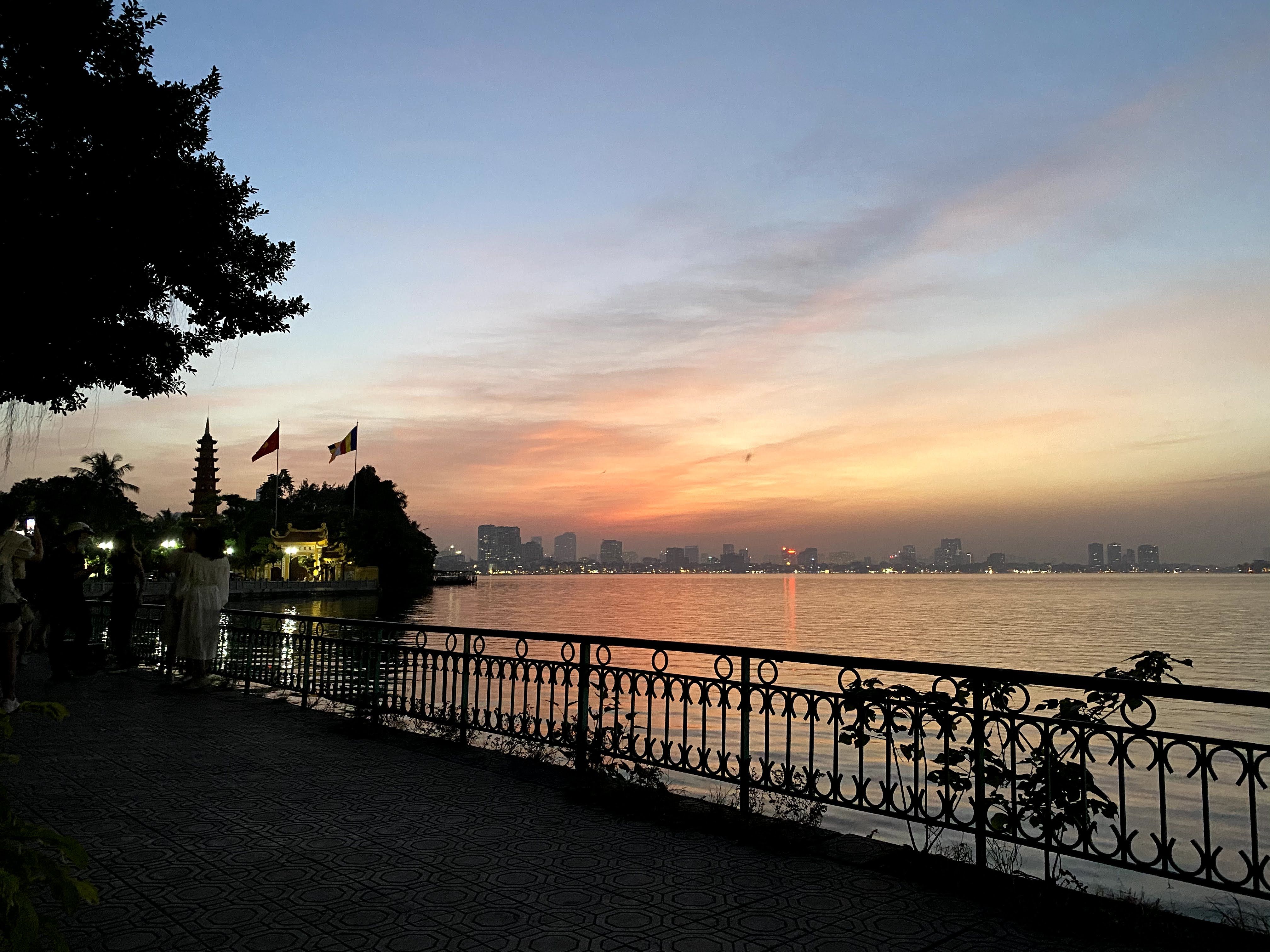 hanoi sunset